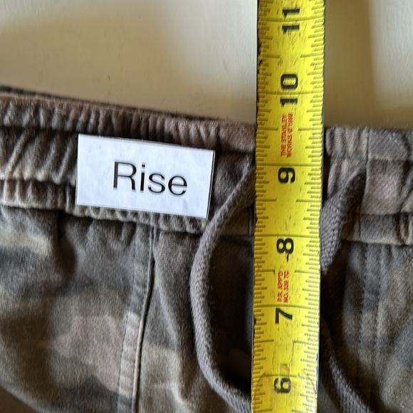 Athleta Farallon Short sz6 - Picture 13 of 16